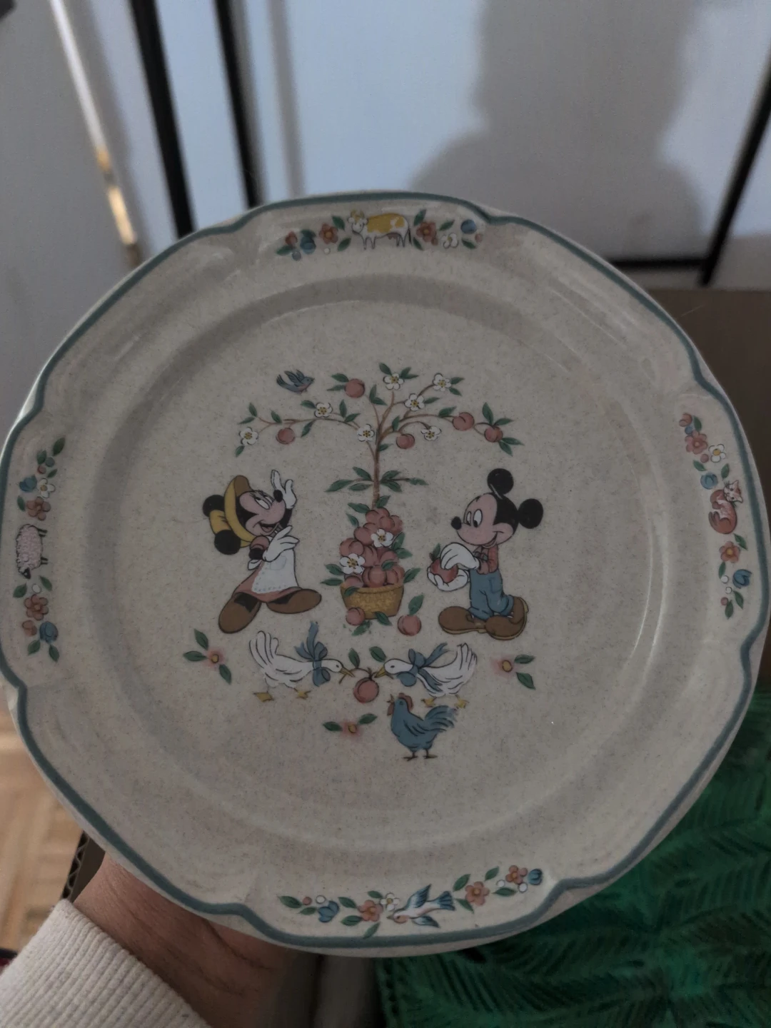 Vintage International China Mickey's Country Peaches Plate