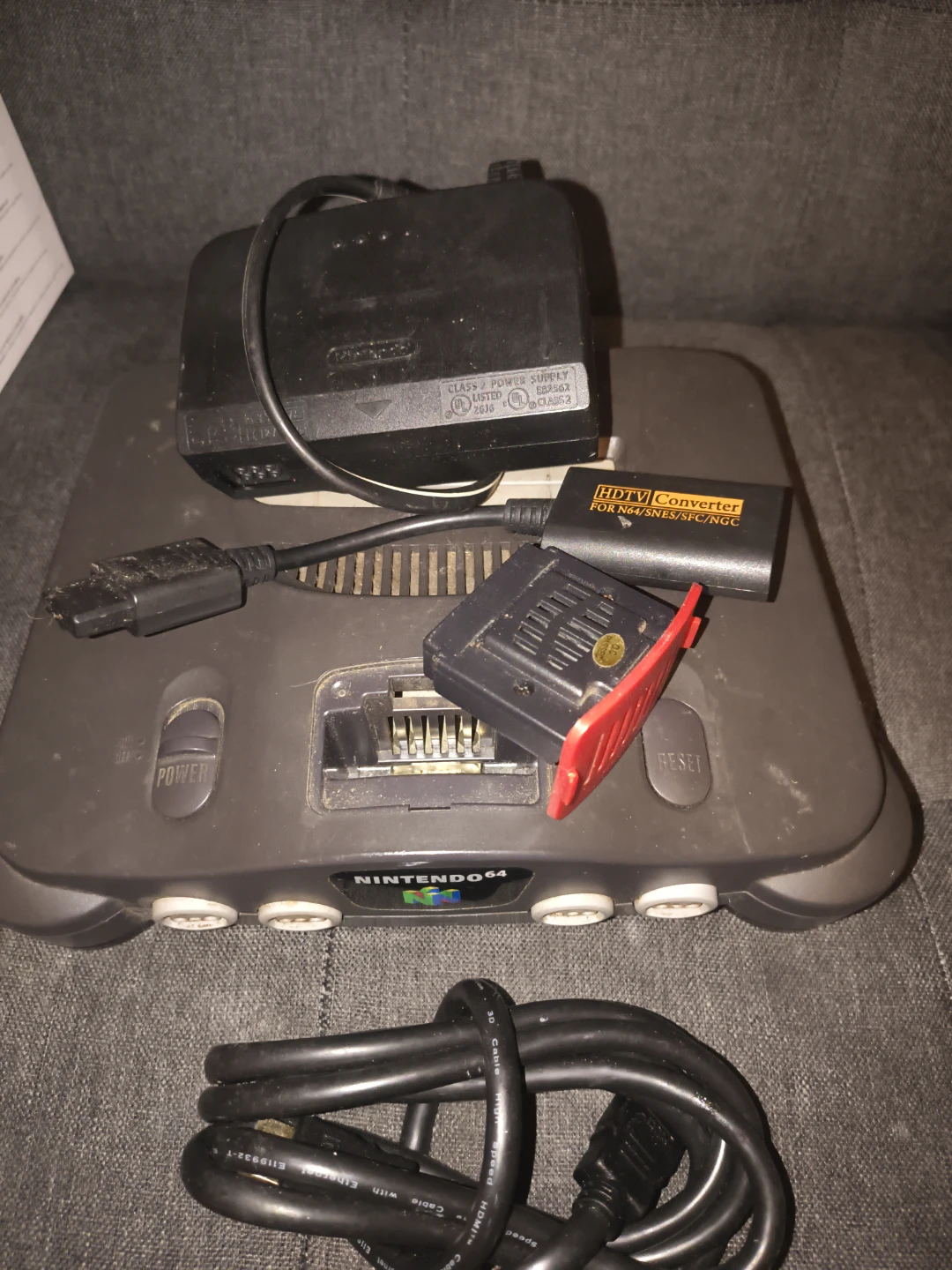 Nintendo 64 Console Bundle with Mario Kart 64