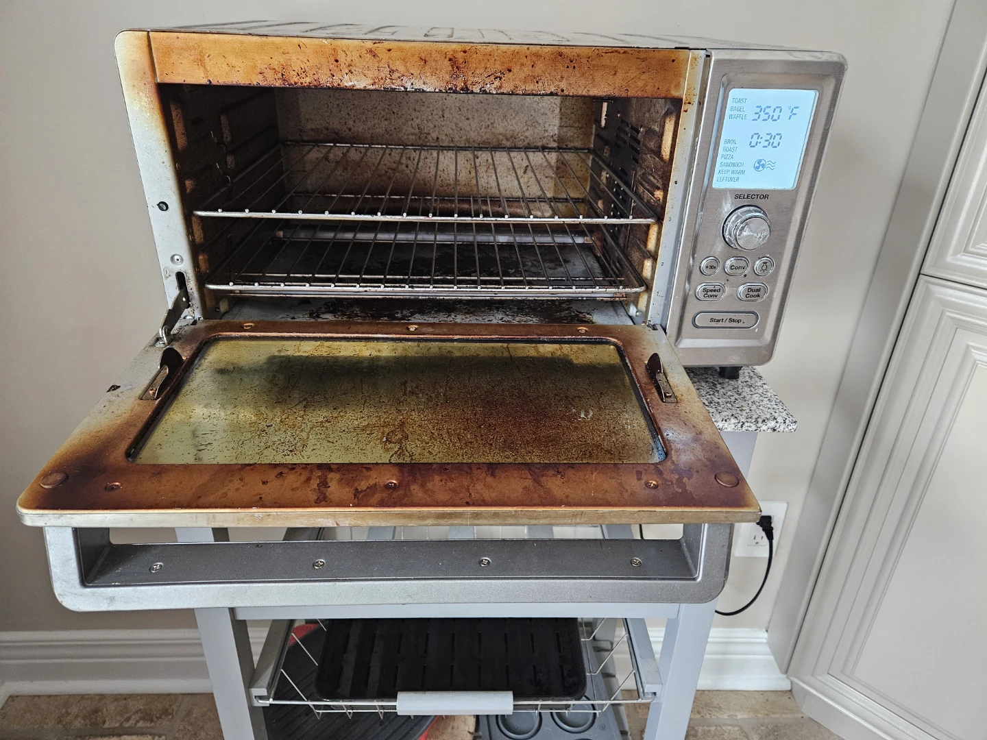 Cuisinart Convection Toaster Oven - photo 2