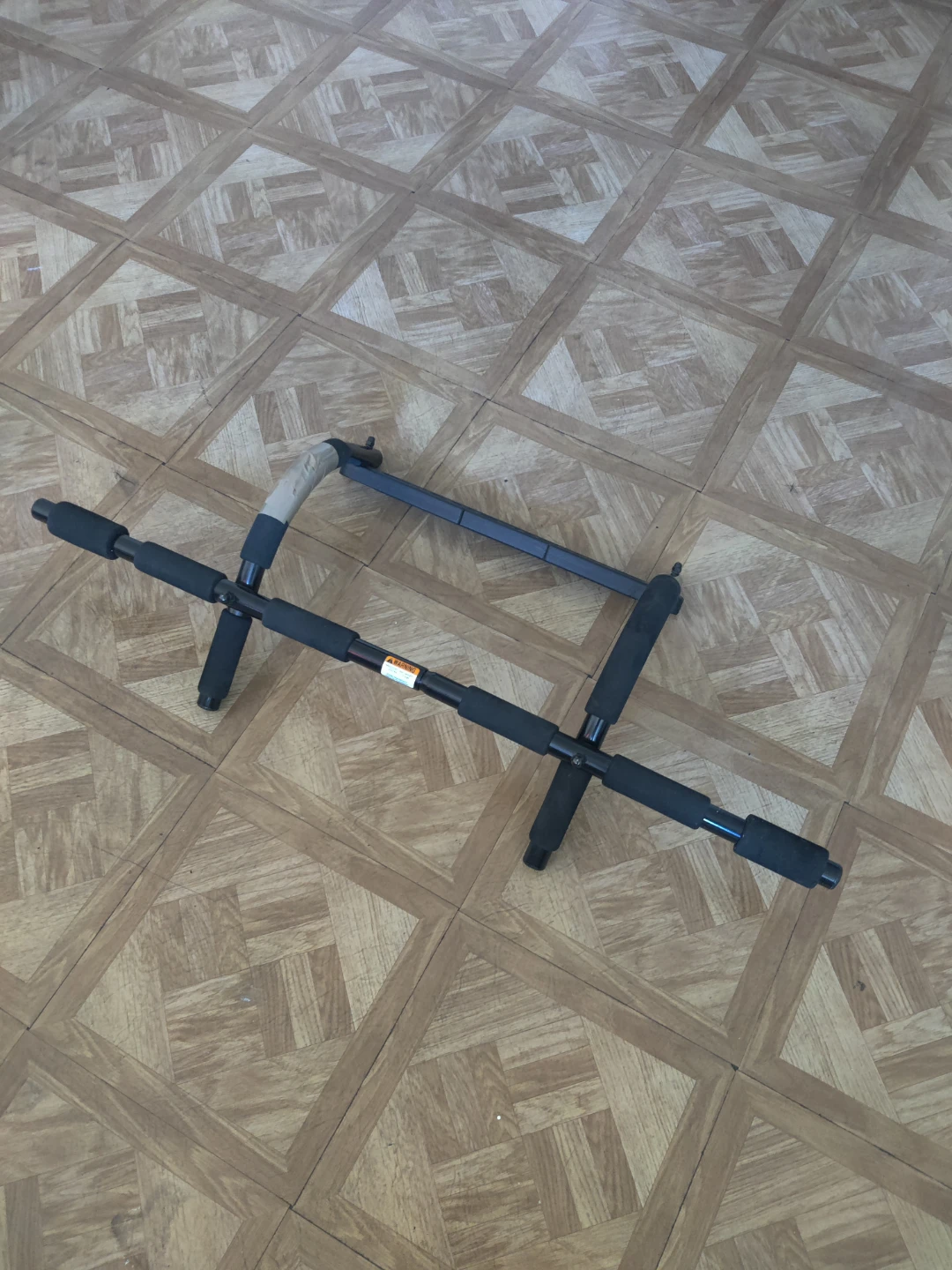 Gold Gym Workout Pull-up Bar