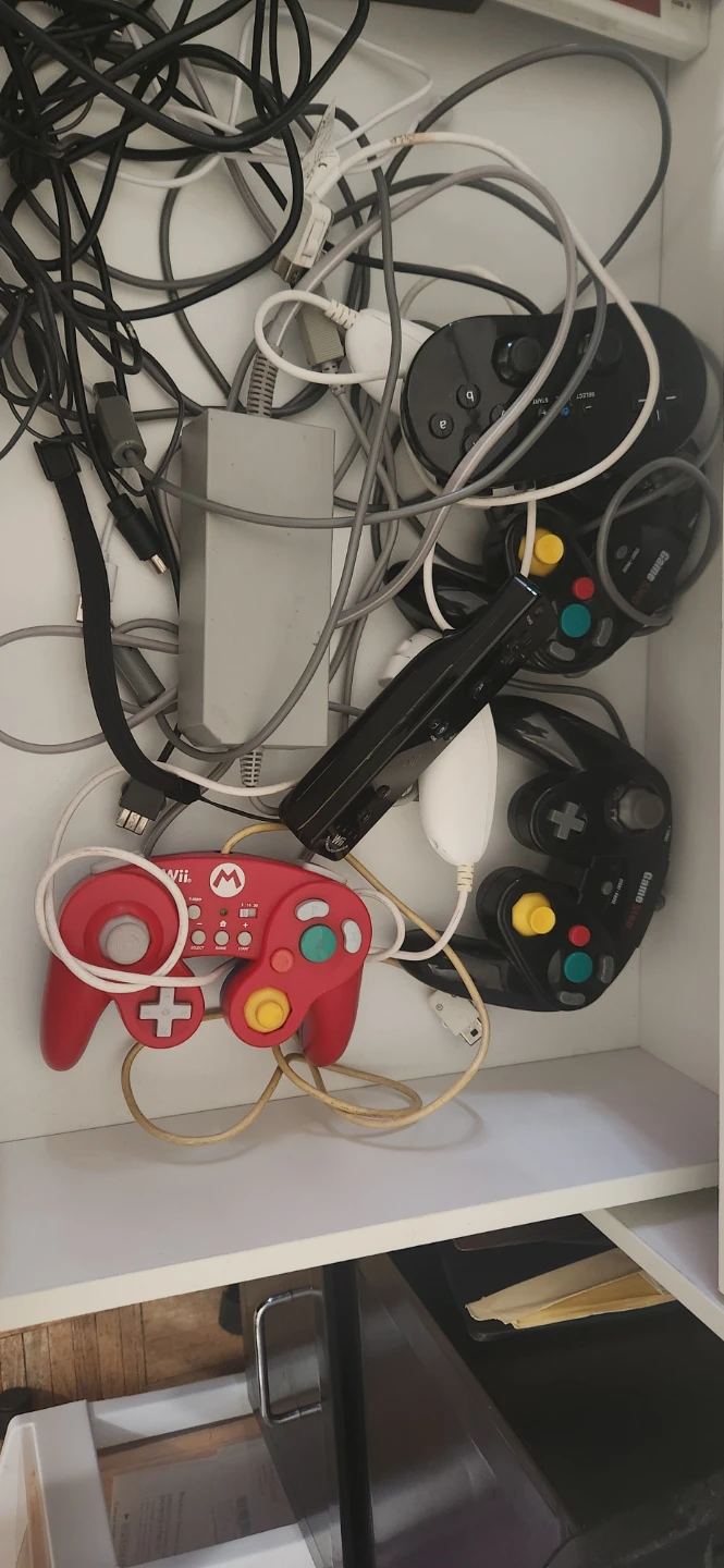 Nintendo Wii Console with Controllers and Accessories - photo 5