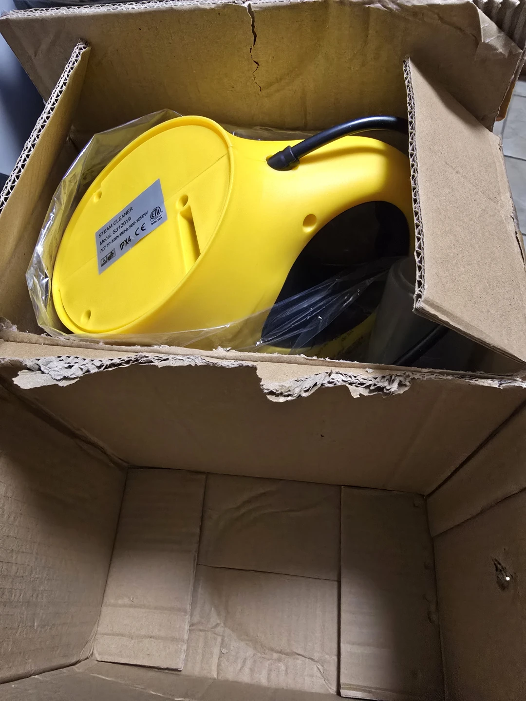 GOYAPPIN Handheld Steam Cleaner EM-312 - Yellow - photo 2