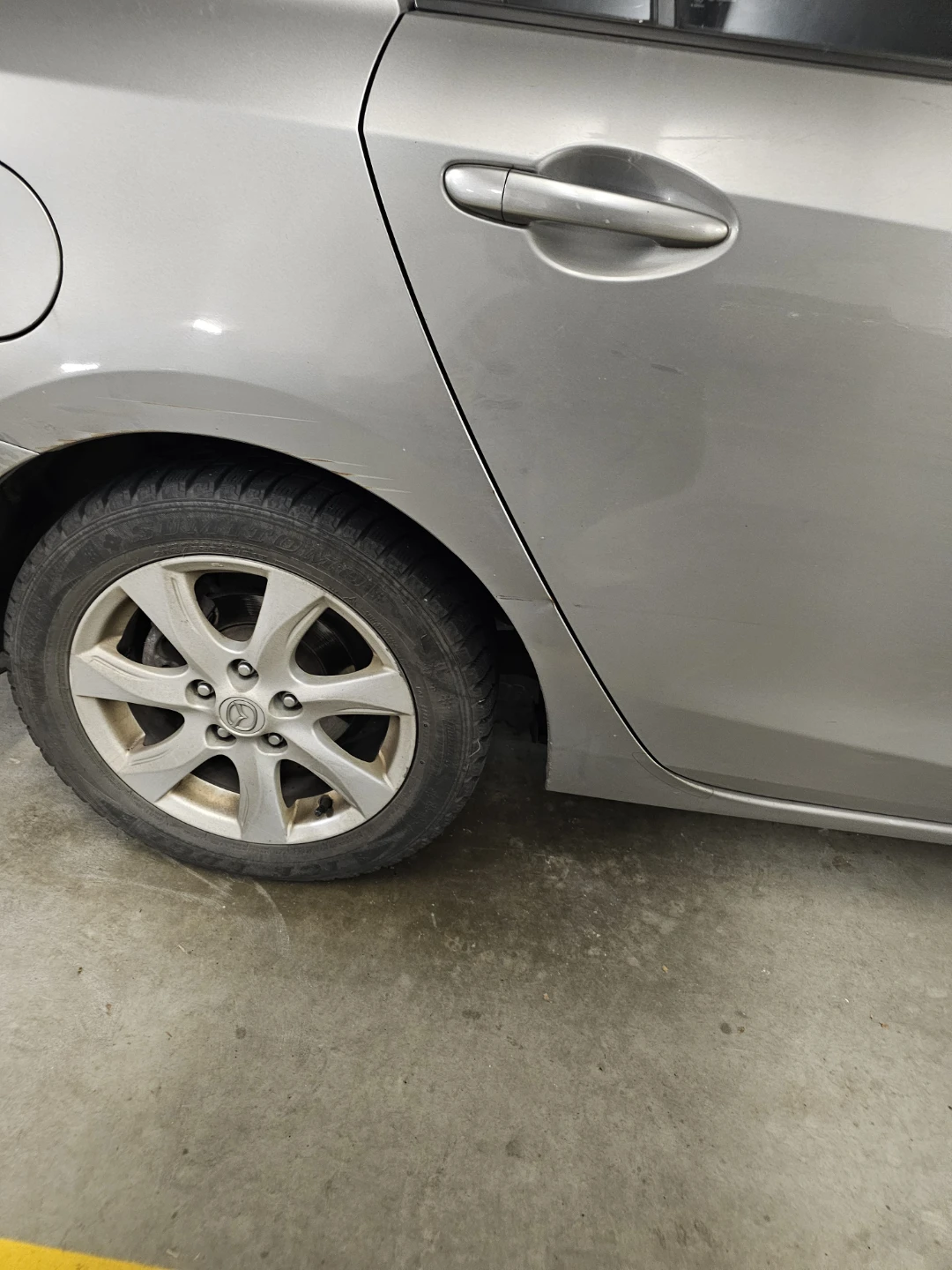 2010 Mazda 3 As is where - photo 5
