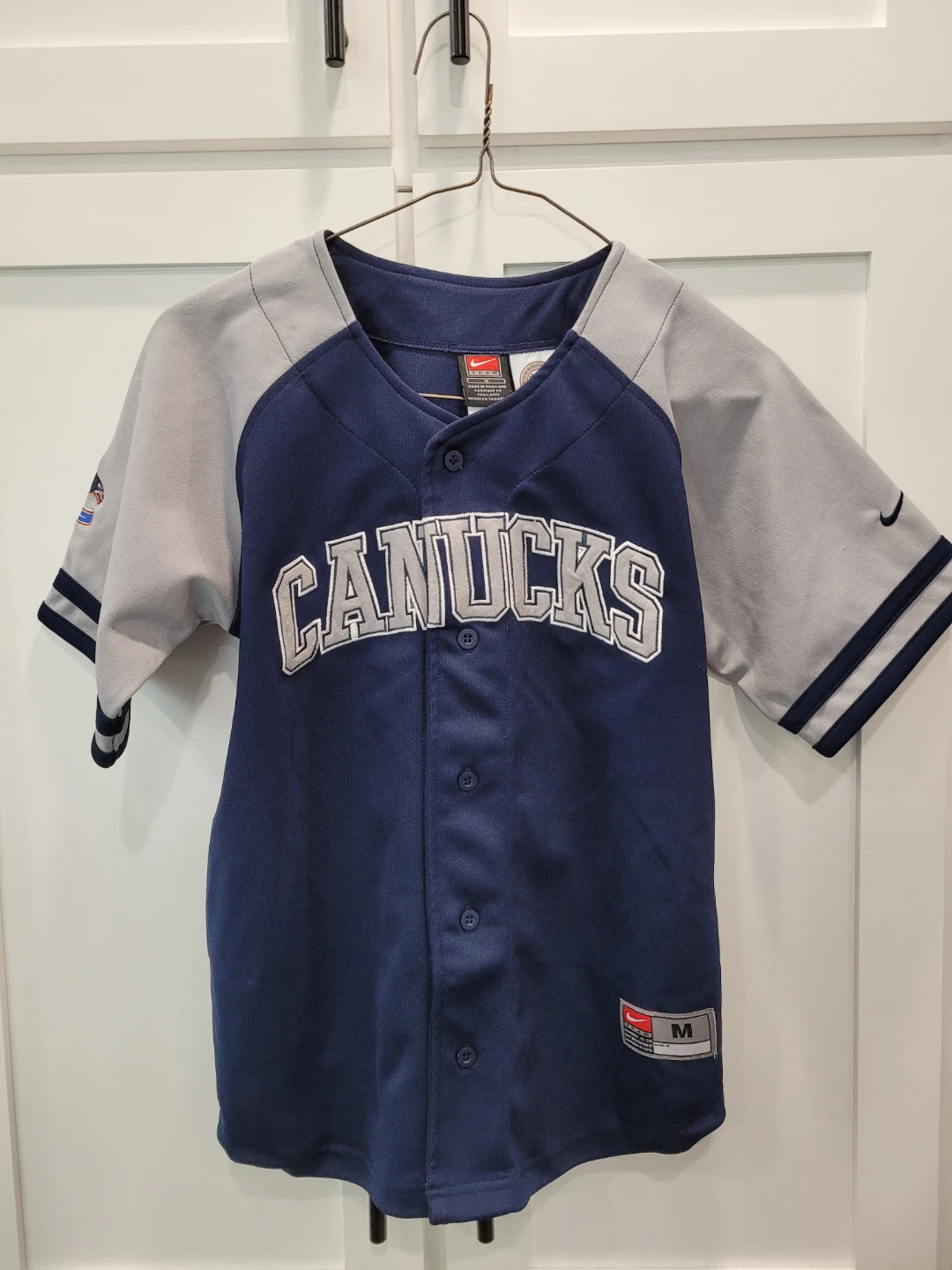 Vancouver Canucks Nike Baseball Youth Jersey