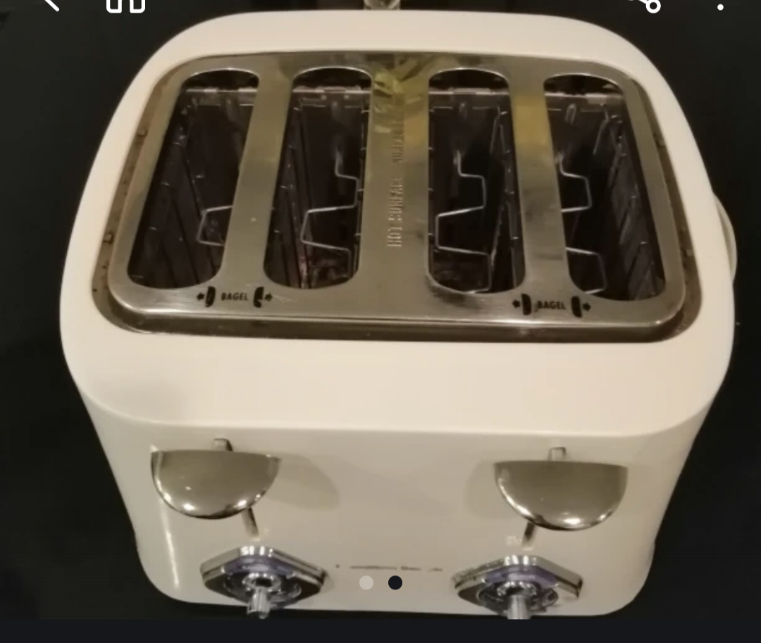 🏆Hamilton Beach 4 slice toaster - white