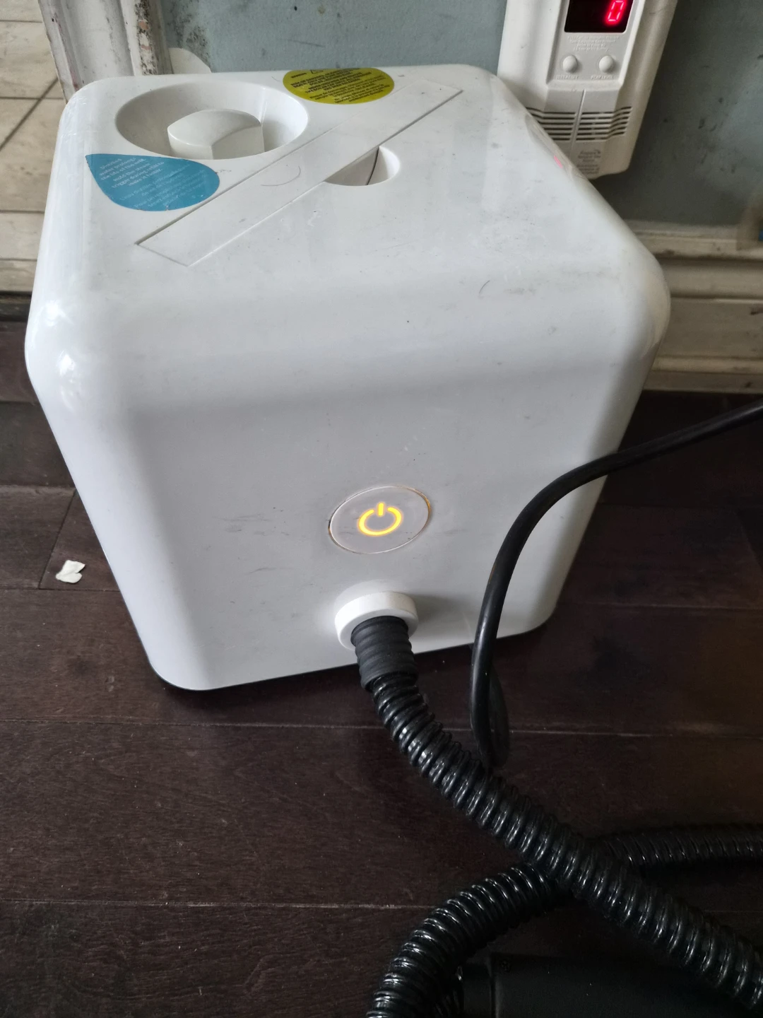 Duprey NEAT multi surface  Steam Cleaner - with accesspries