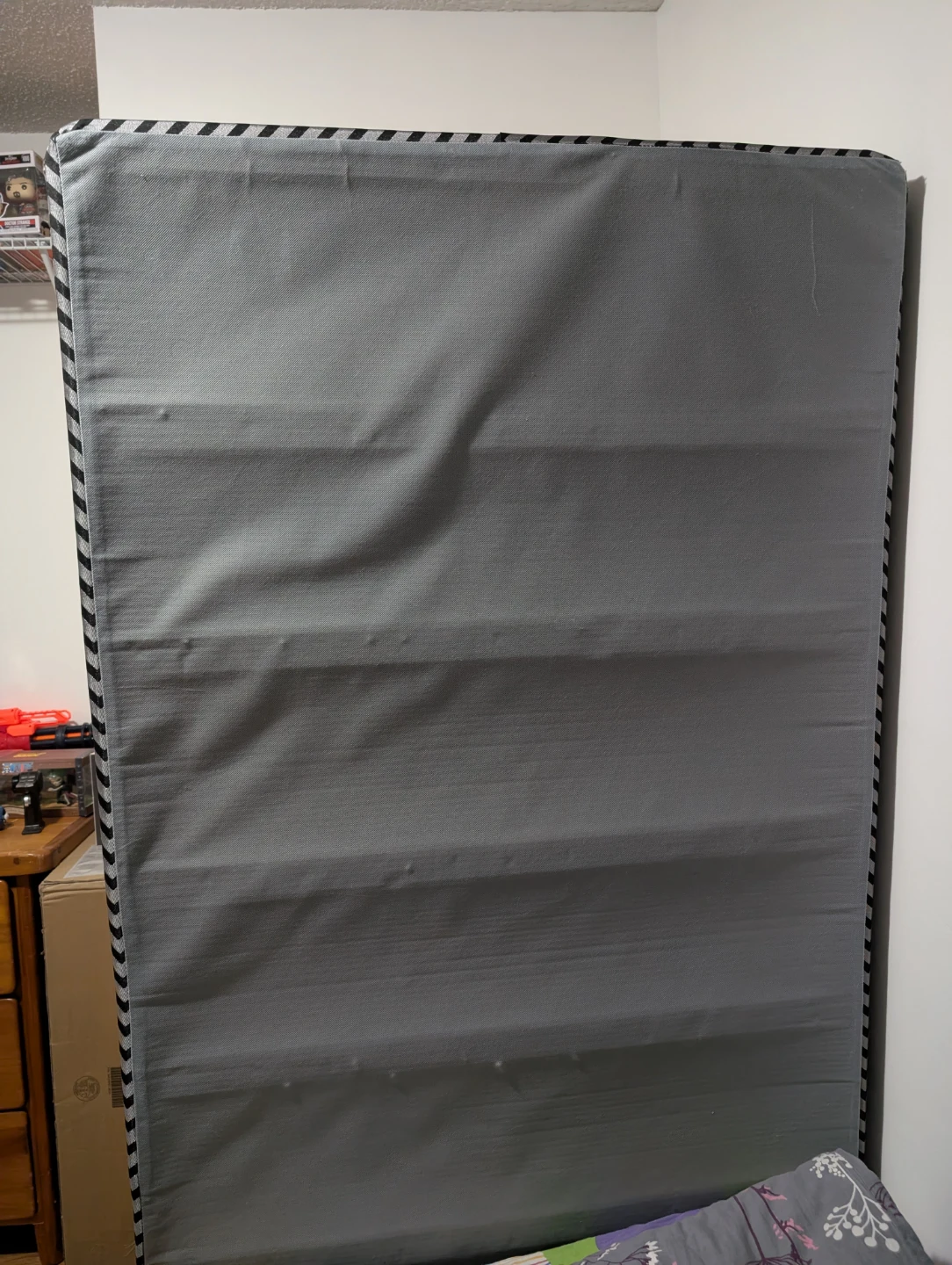 Box Spring Mattress Foundation with mattress - single size