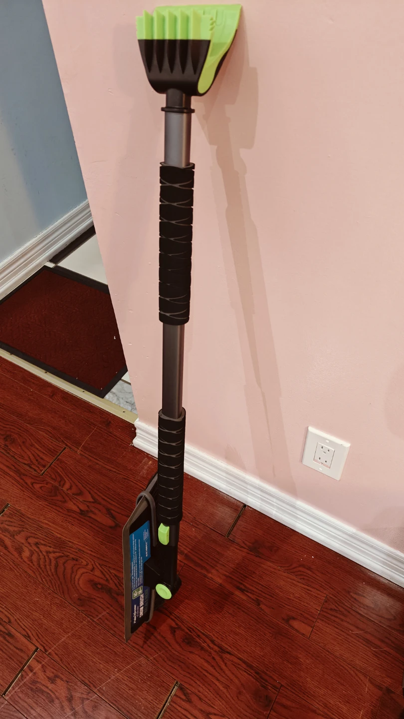 Snow Brush and Ice Scraper - photo 2