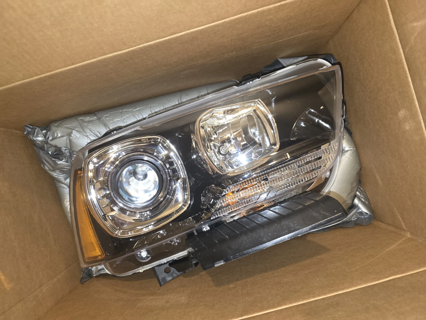 Dodge Headlight Assembly 2012 2014