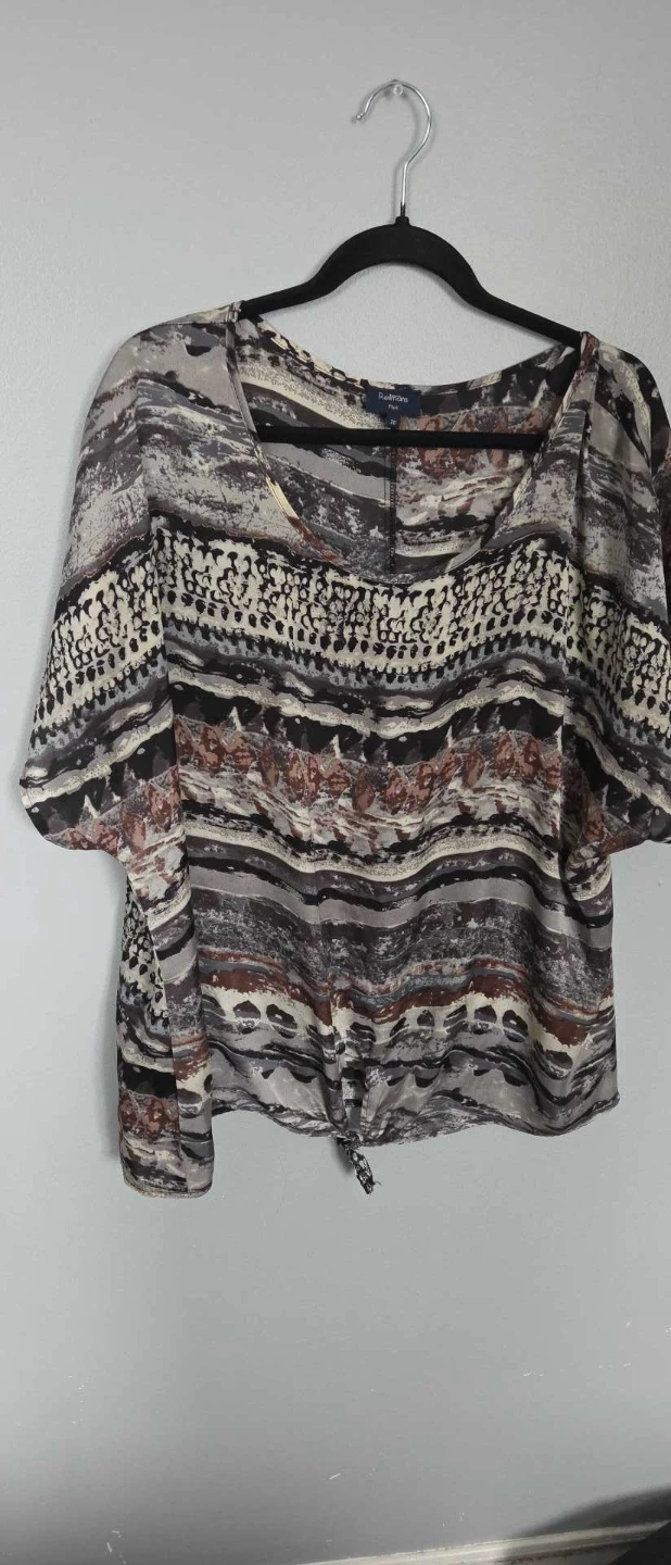 Reitmans Plus Women's Top Size 20