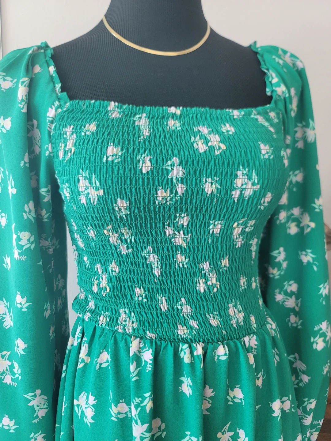 WAYF Long Sleeve Smocked Minidress in green floral Sz S - photo 4