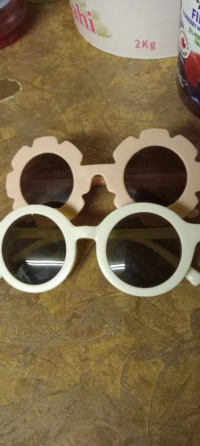 2 Pairs Kids Sunglasses - Flower & Round Styles 🏆
