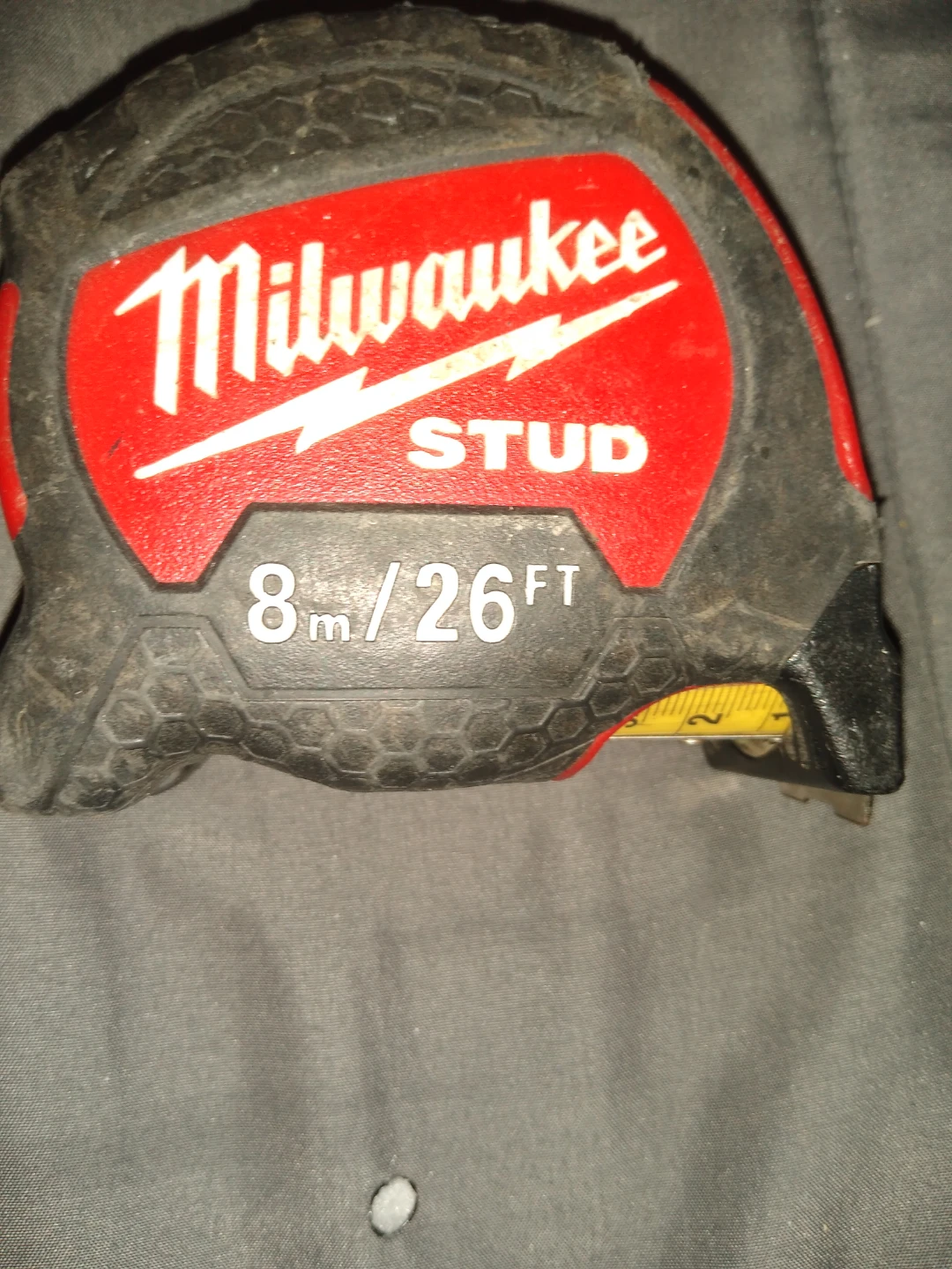 Milwaukee professional tape measure