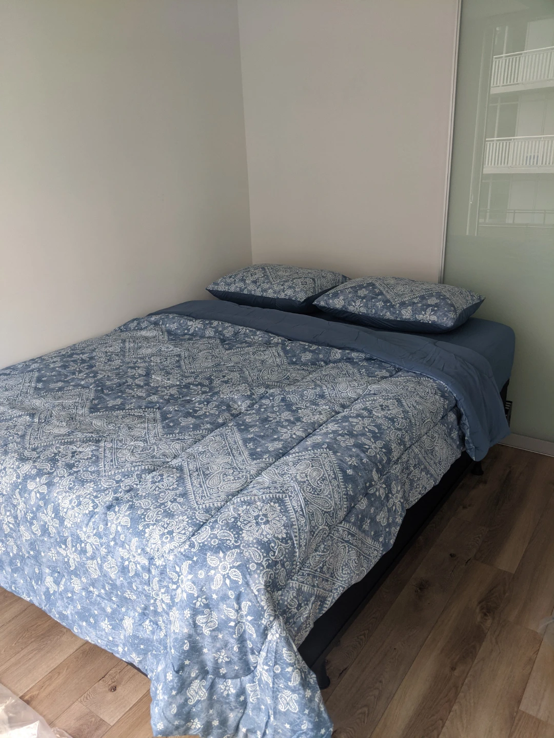 Queen Size Mattress - photo 3