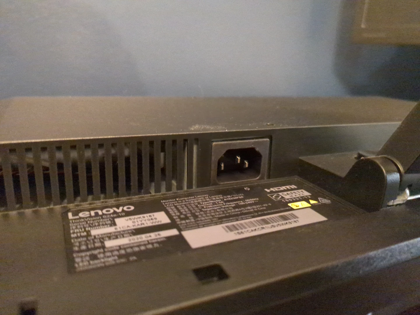 Lenovo ThinkVision S24e-10 Monitor - photo 4