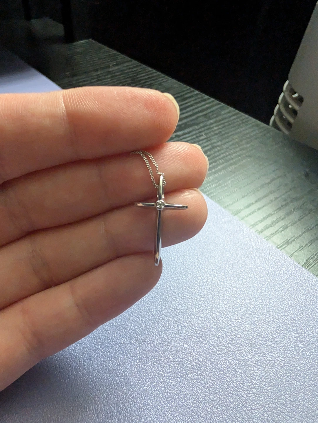 10K White Gold Cross Necklace with diamond - photo 3