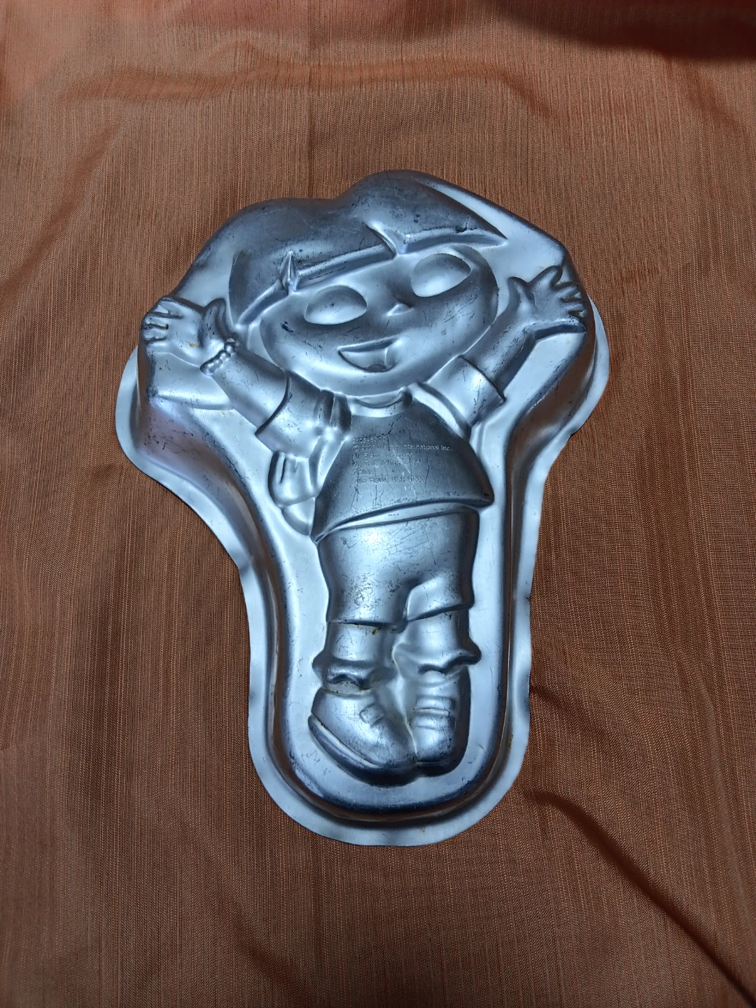Character cake pans - photo 4