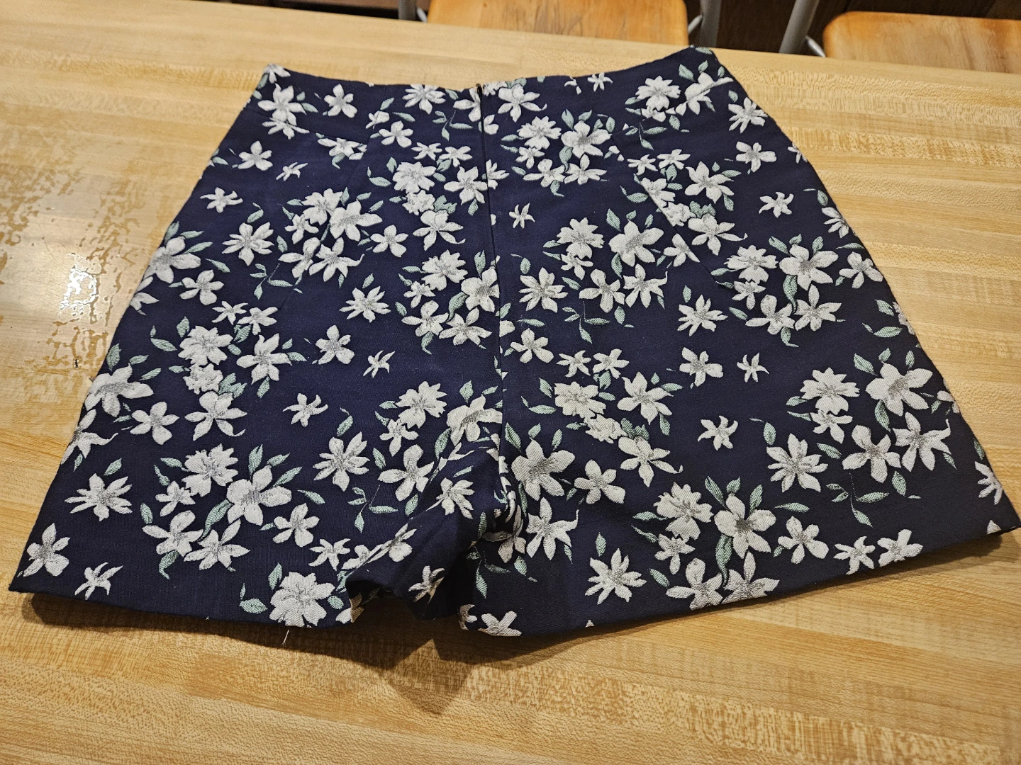 Navy Floral Shorts/ Skirt. - photo 3