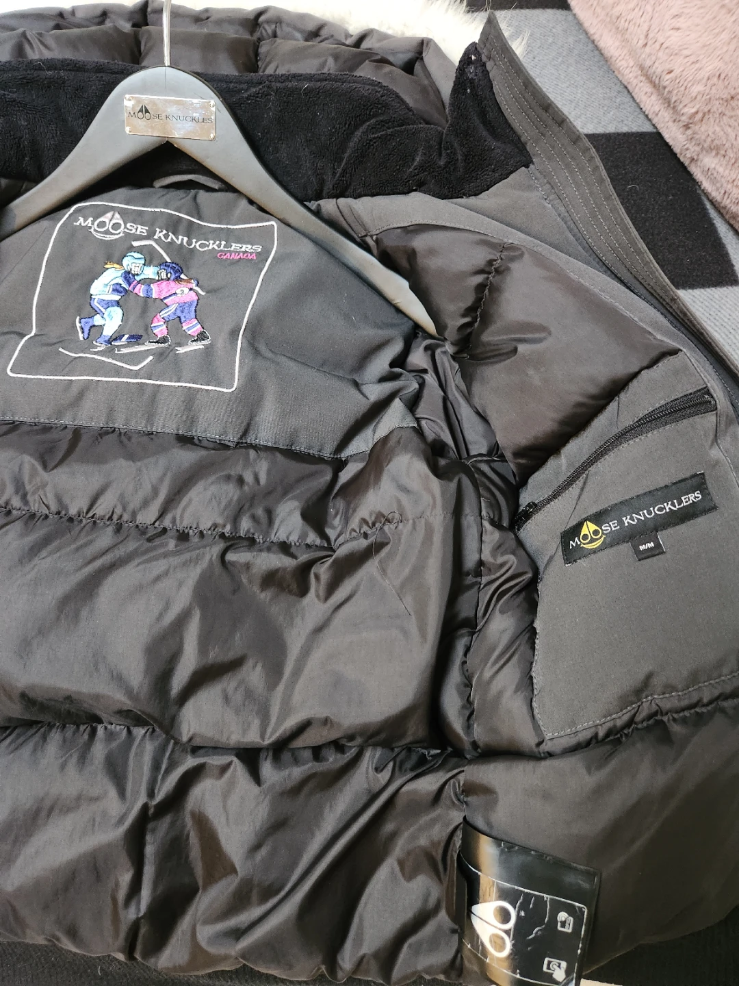 Moose Knuckles Canada Down Winter Parka Jacket - Size M/M - photo 4