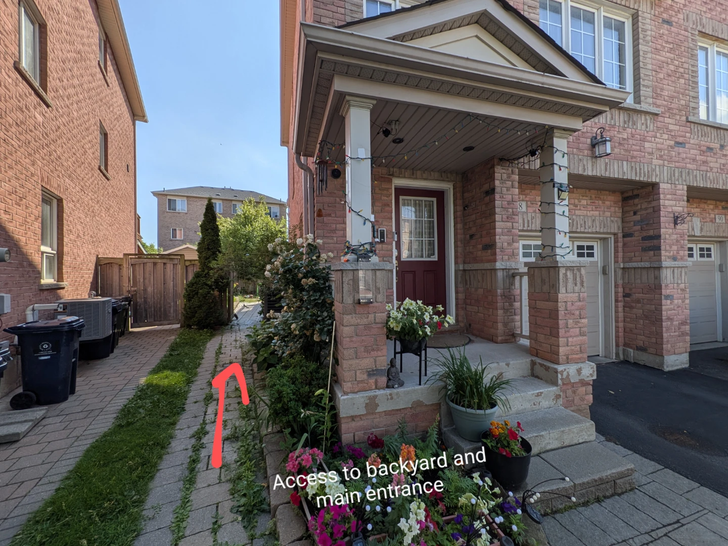 Bright 1 BR two level unit for rent - photo 4