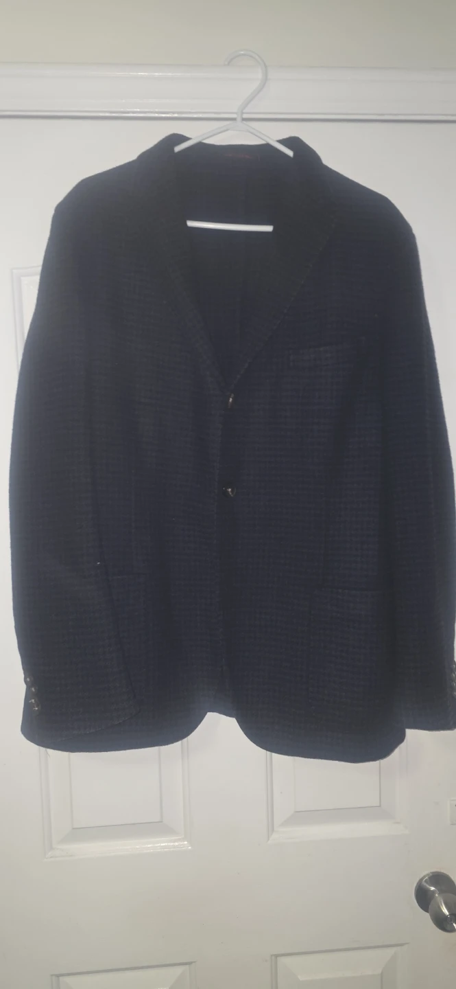 The Gigi Men's Dark Navy houndstooth Casual blazer(Size 54)