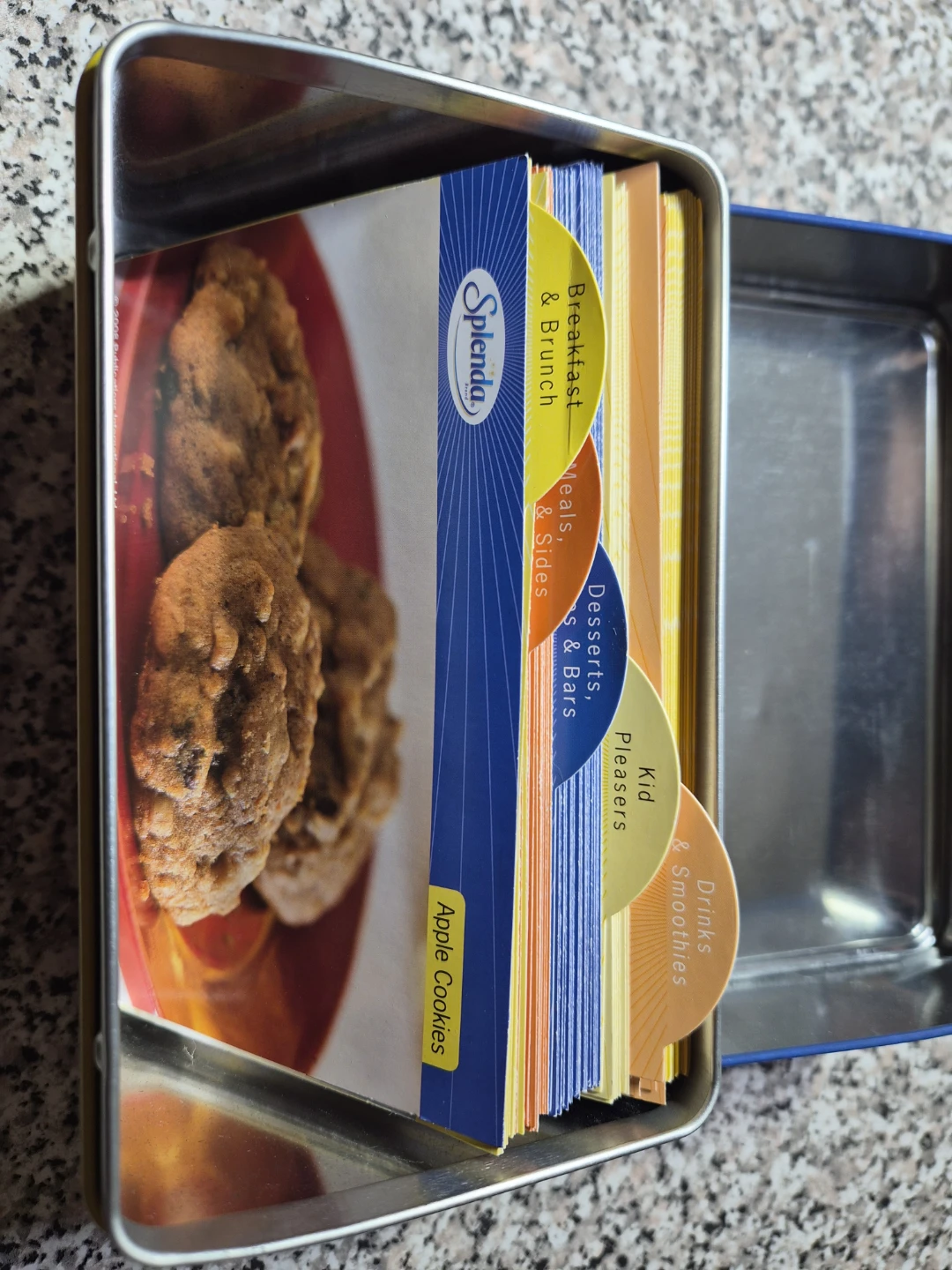 Splenda Recipe Collection Tin with cooking Recipe Cards 🥕 - photo 3