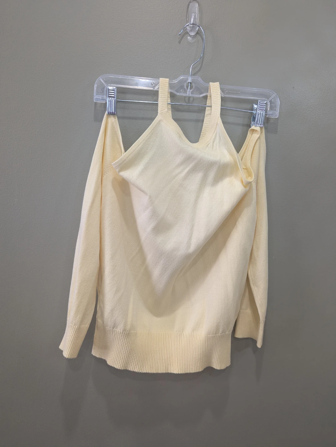Marciano by Guess Cold Shoulder Sweater Top XS Cornsilk - photo 4