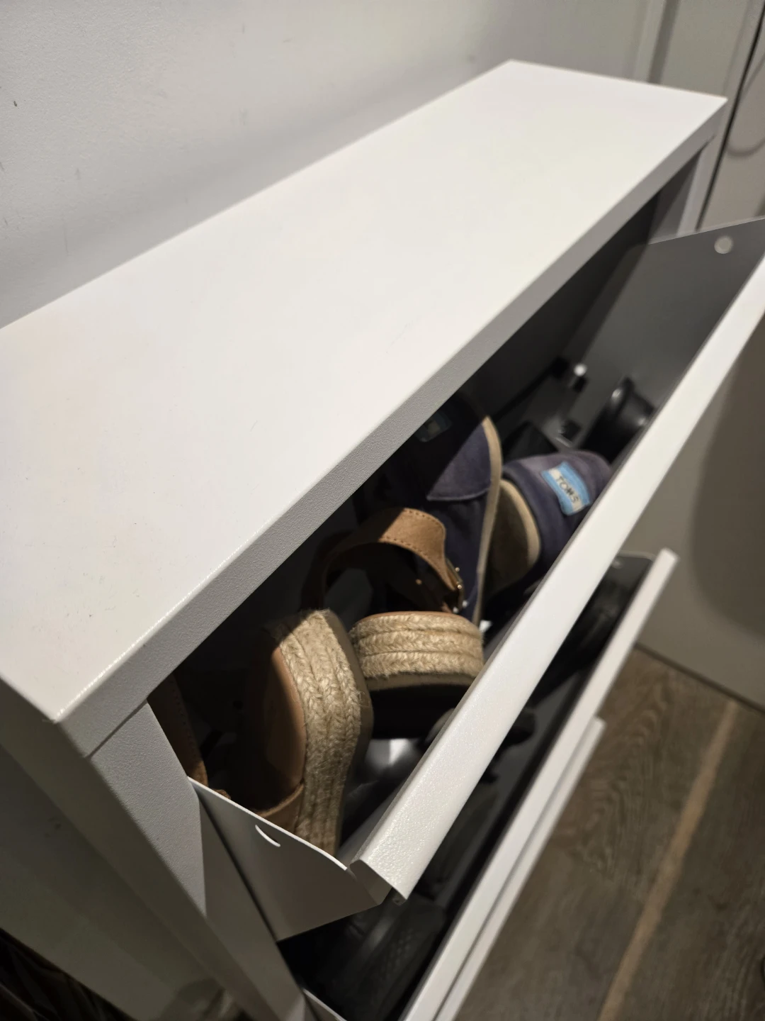 White 3-Tier Shoe Cabinet🥕 - photo 3