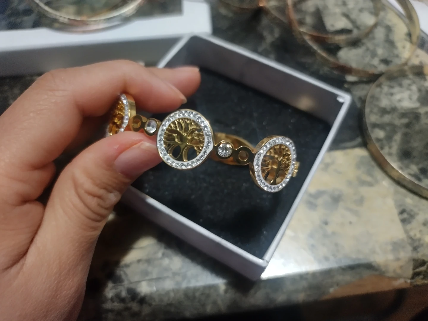 🏆Gold Tone Tree of Life Bracelet with Rhinestones - photo 2