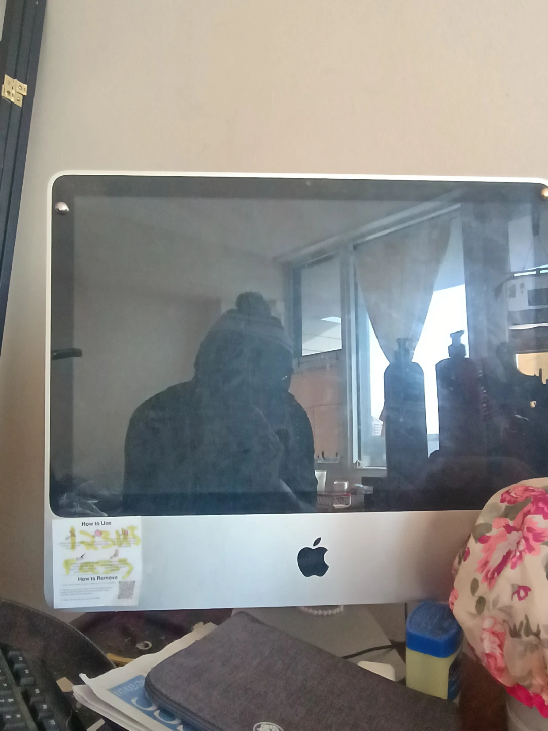 Apple iMac Desktop Computer