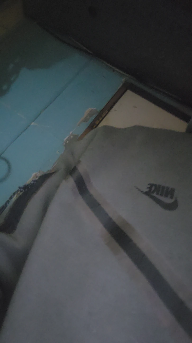 Green Nike tech old season