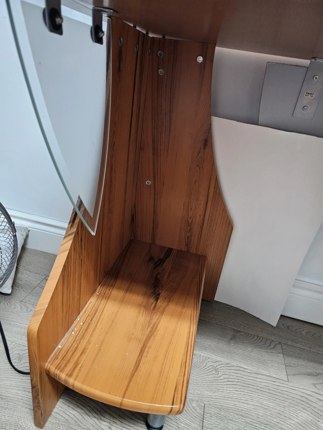 Woodgrain Desk with Metal Legs - photo 3