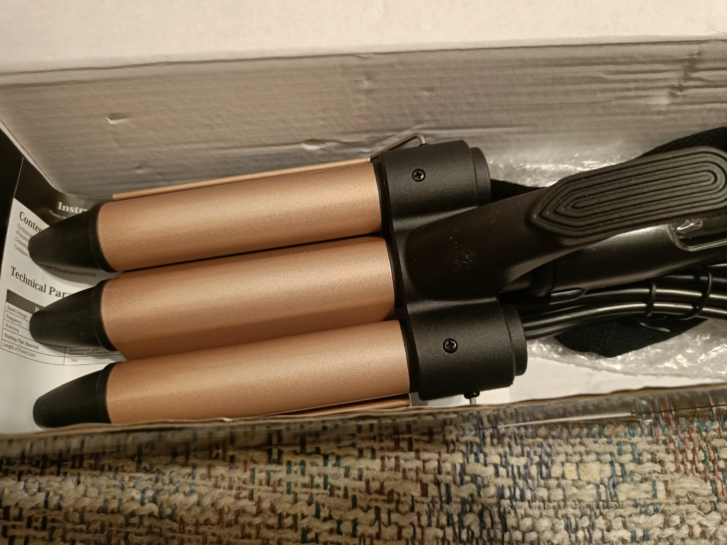 EMOCCI PRO 3 Barrel Curling Iron