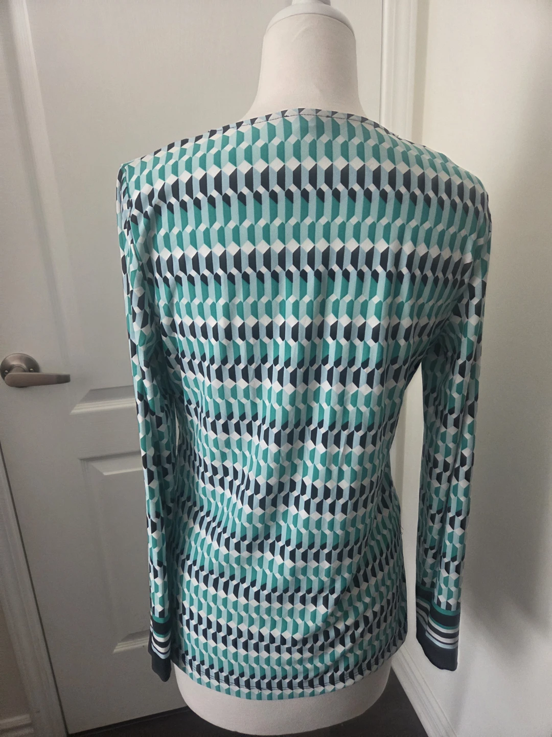 Jones New York Signature Women's Geometric Print Wrap Top - photo 4