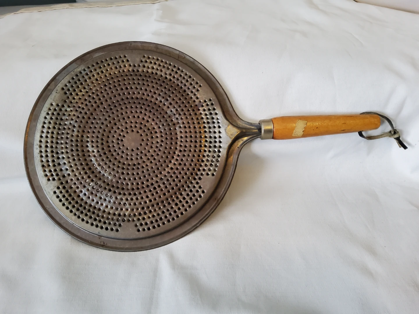 Vintage Flame Tamer Metal Diffuser Wood Handle 🏆