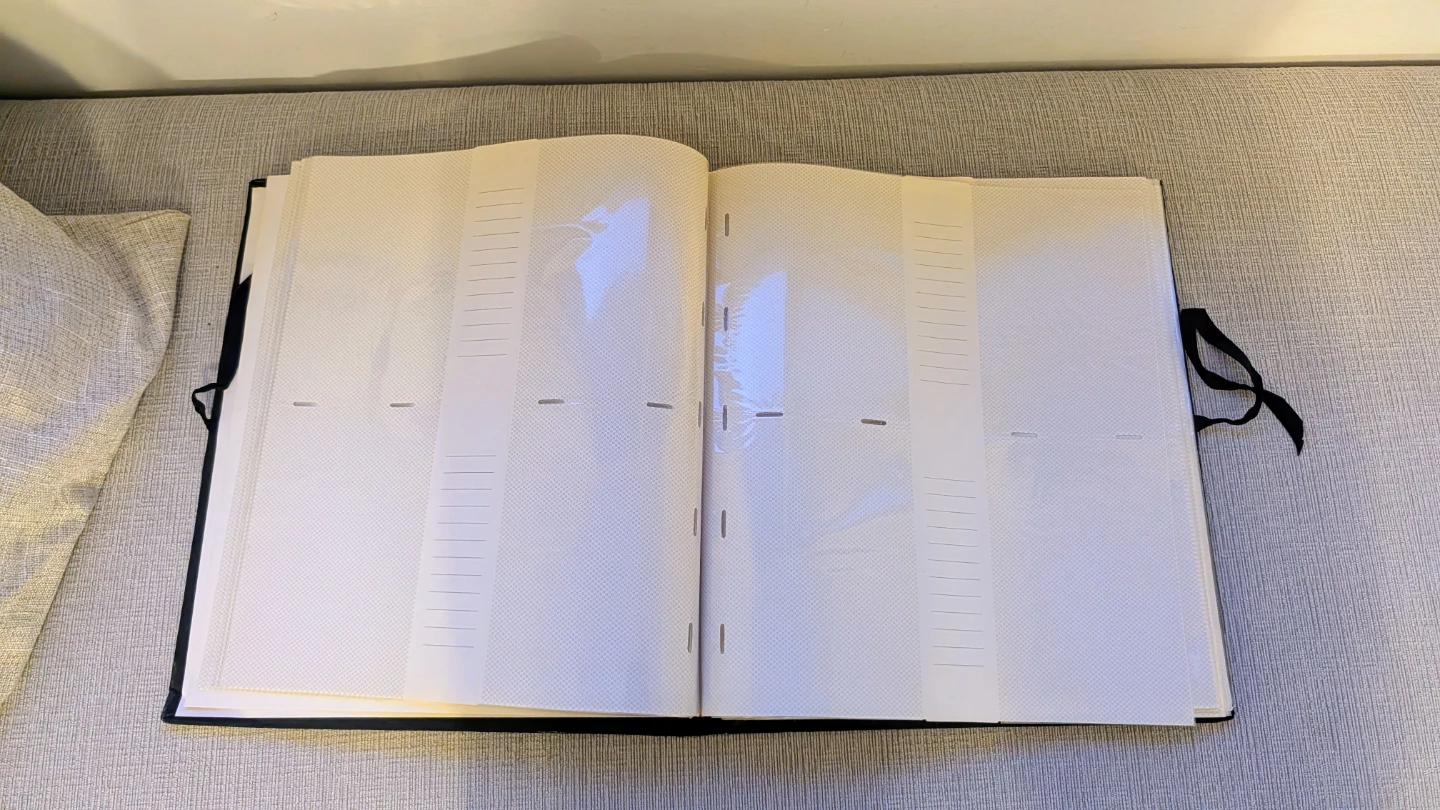 Black Photo Album Scrapbook - photo 2