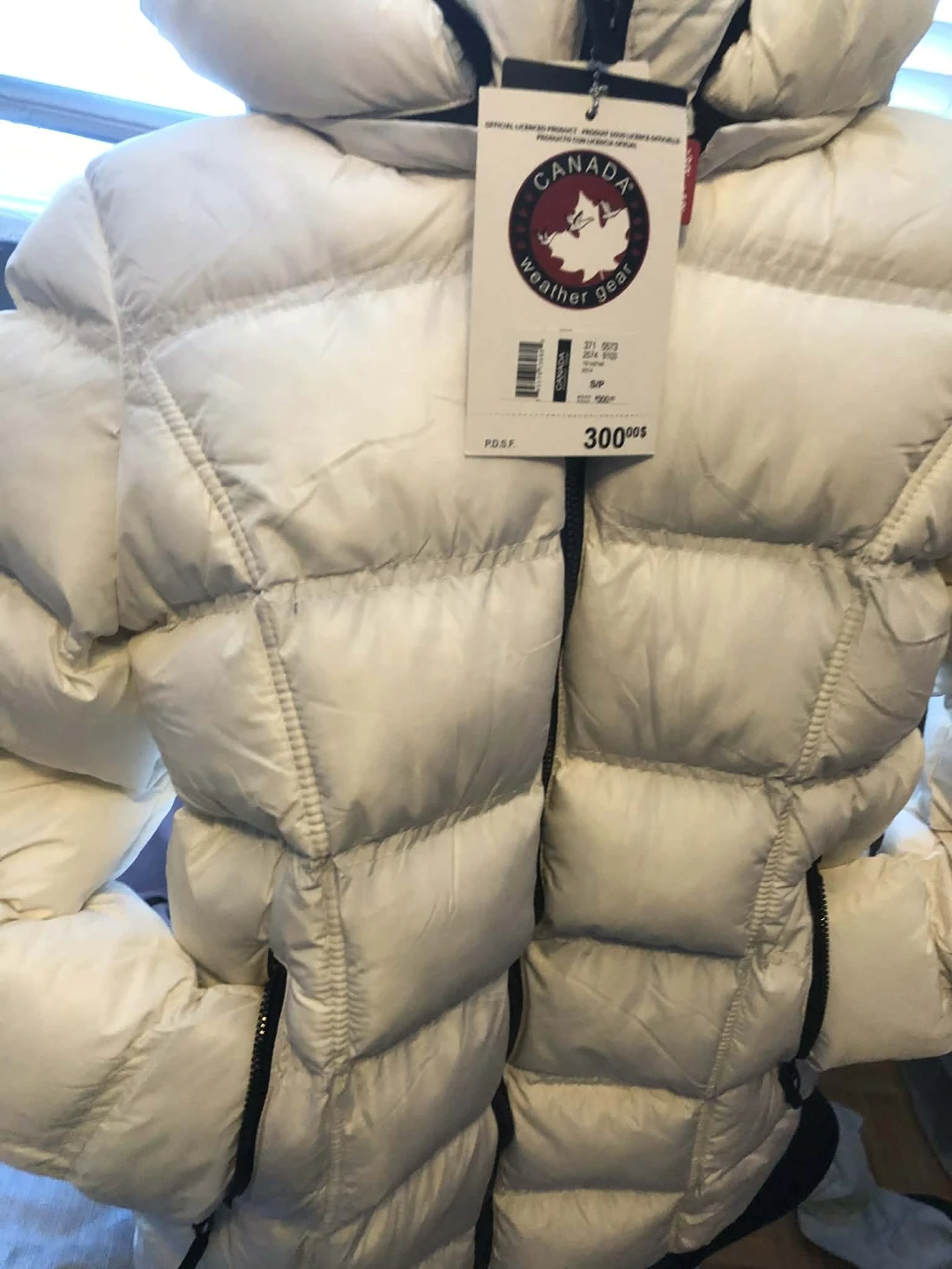 Canada Weather Gear Puffer Jacket - White - Size S/P