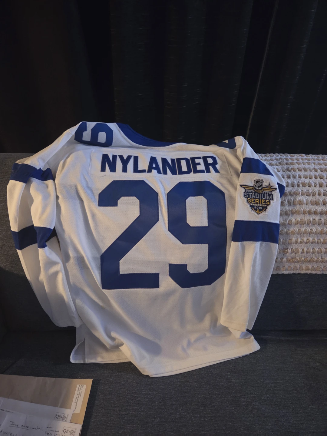Toronto Maple Leafs Nylander 29 Jersey & Bomber Jacket