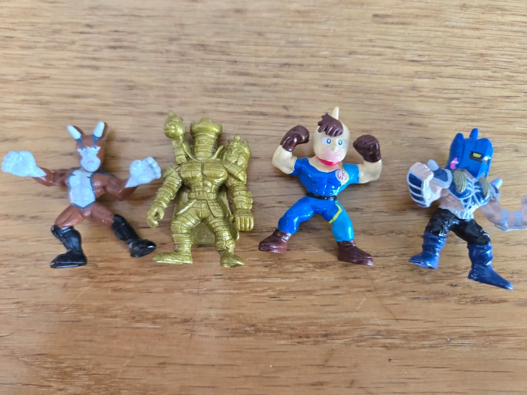 Set of 4 M.U.S.C.L.E Action Figures - 1998