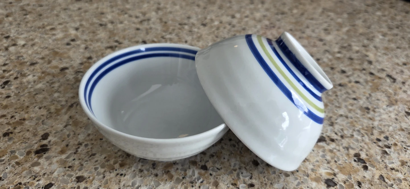Set of 2 White Ceramic Bowls with Blue Stripes