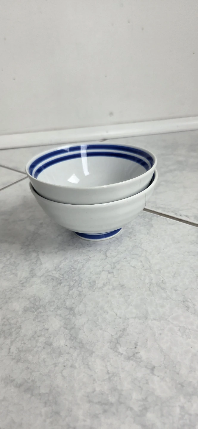 Set of 2 White Ceramic Bowls with Blue Stripes - photo 2