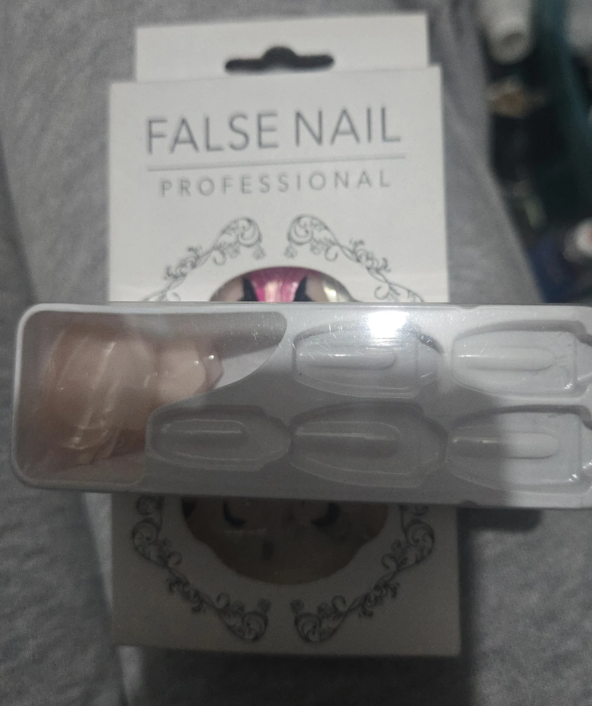 False Nail Professional Gradien Diamond - photo 2