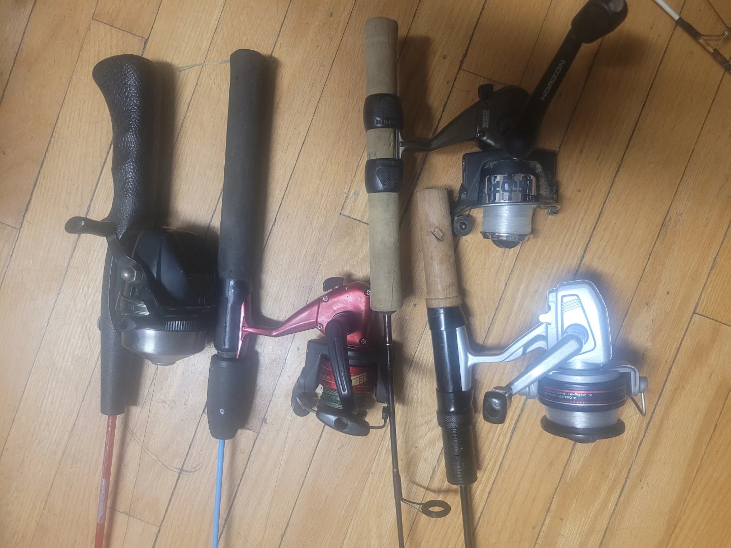 Lot 4 Ice fishing rod caster spinning reel Rods and Reels Combo - photo 2