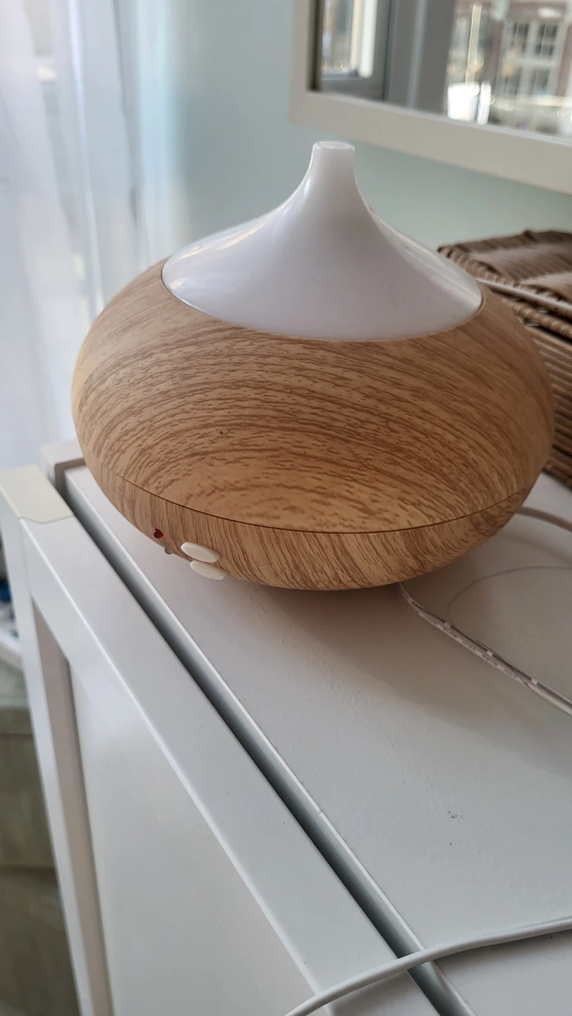 Essential Oil Diffuser - Wood Grain Finish