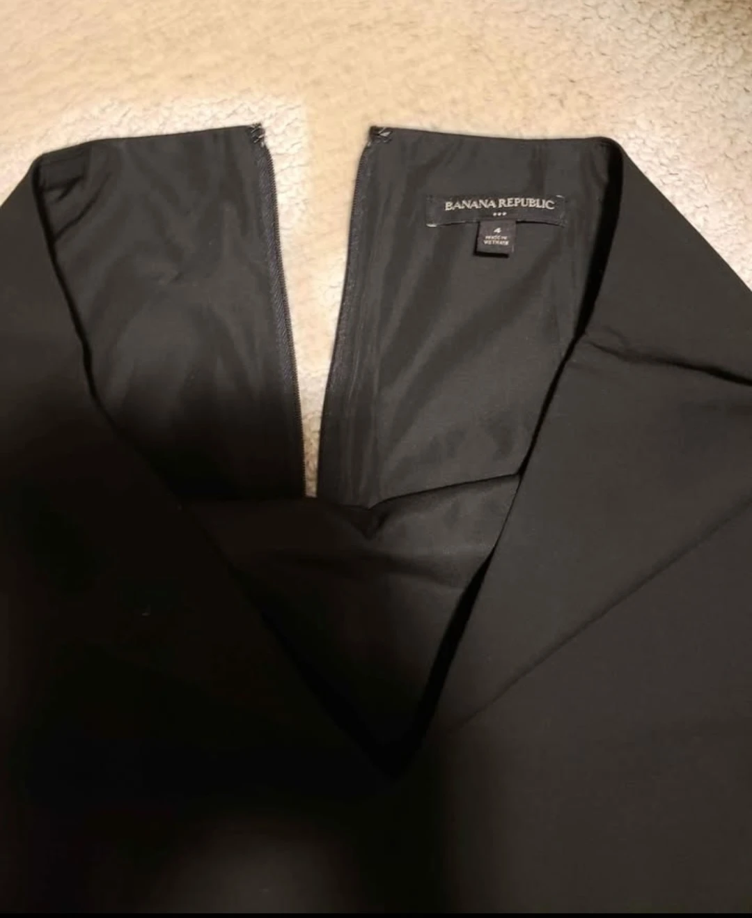 Womens Banana Republic Black Pencil Skirt🏆