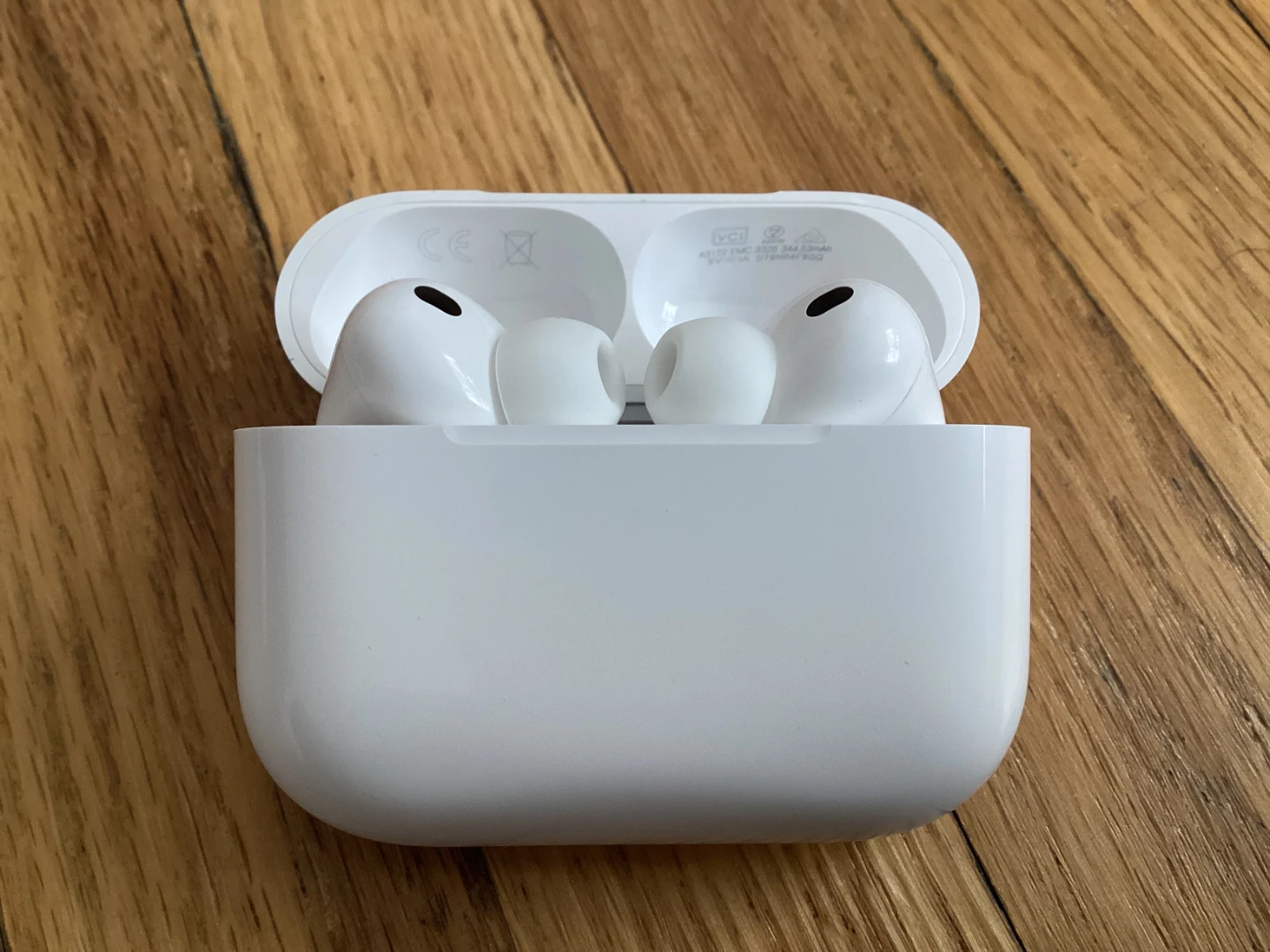 Wireless earbuds with Charging Case - photo 4