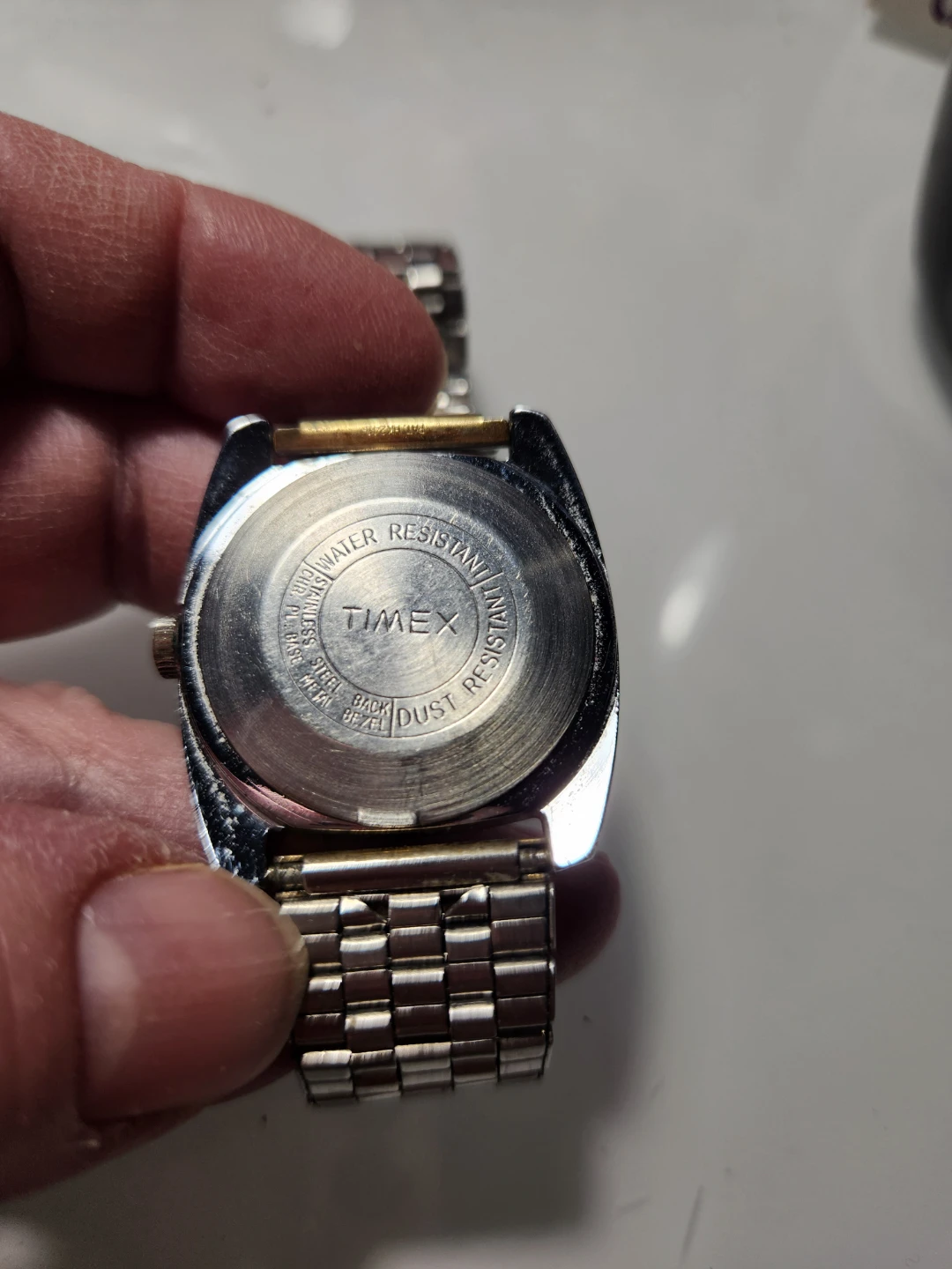 Timex Sprite 1975 Water Resistant Men's Watch - photo 2
