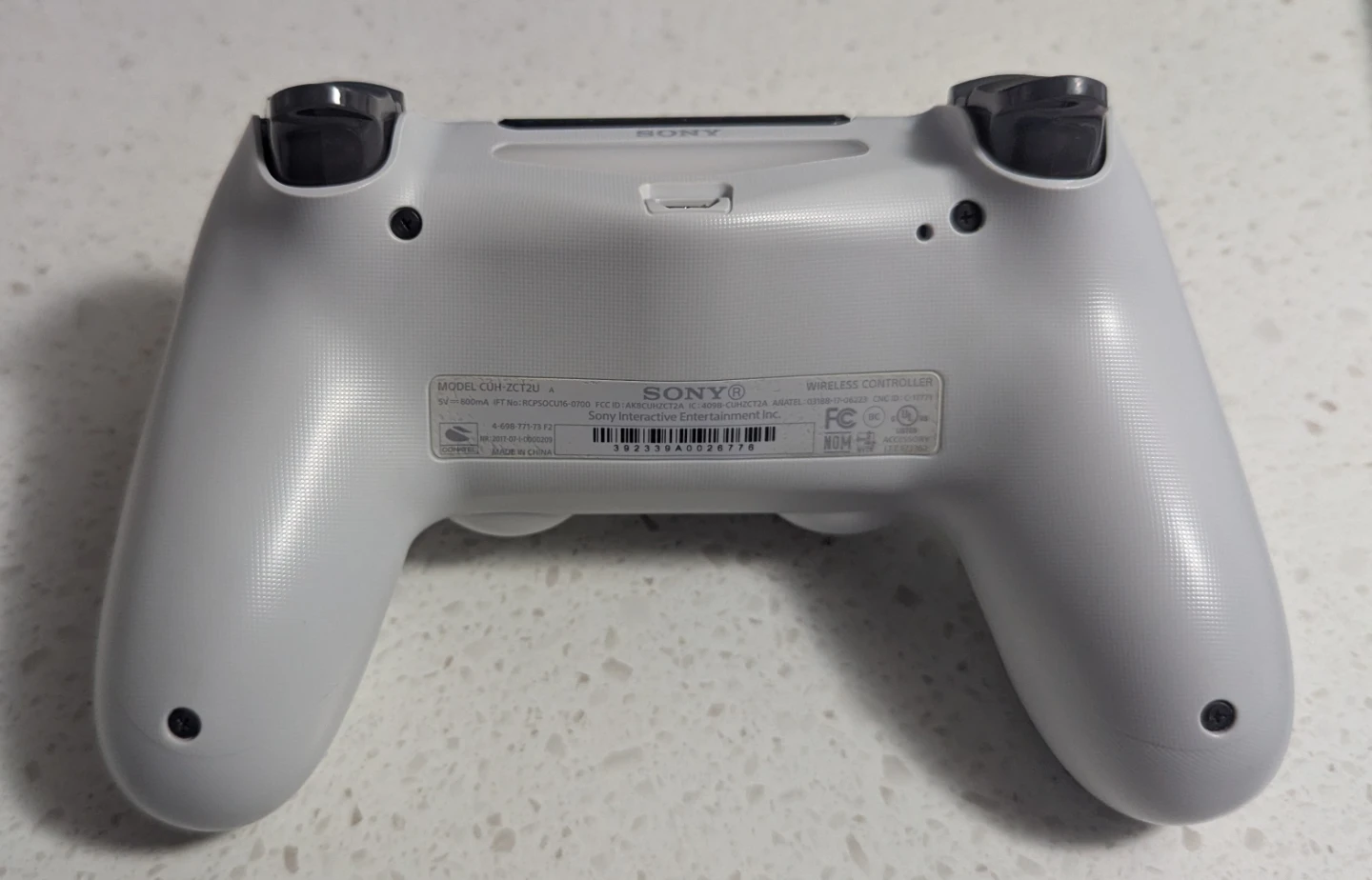 White PS4 controller - photo 3