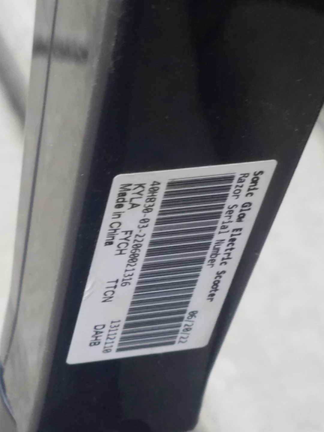 Razor Sonic Glow Electric Scooter - Black - photo 4