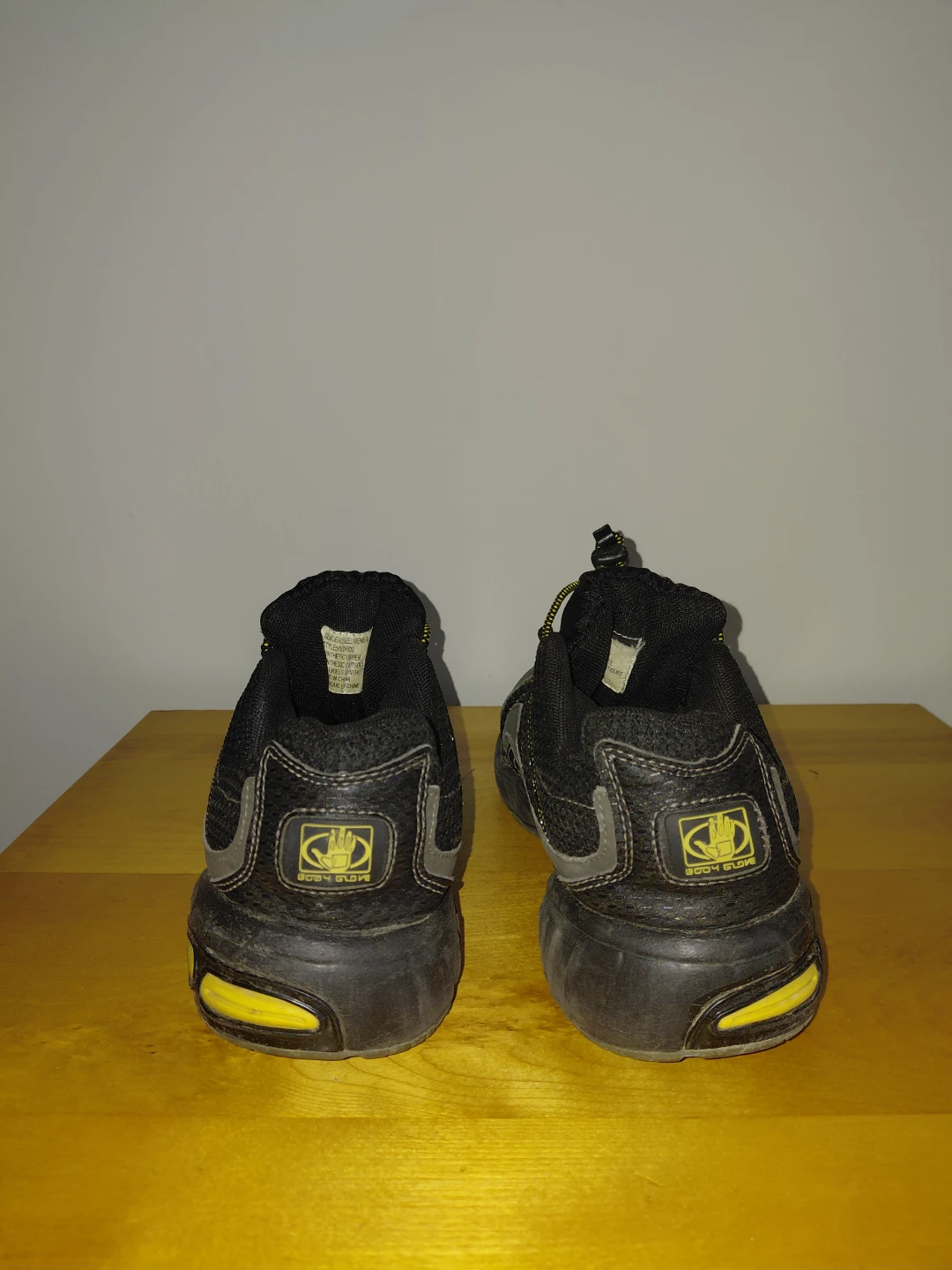 Body Glove Size 9 Men's Water Shoes Gently Used - photo 4